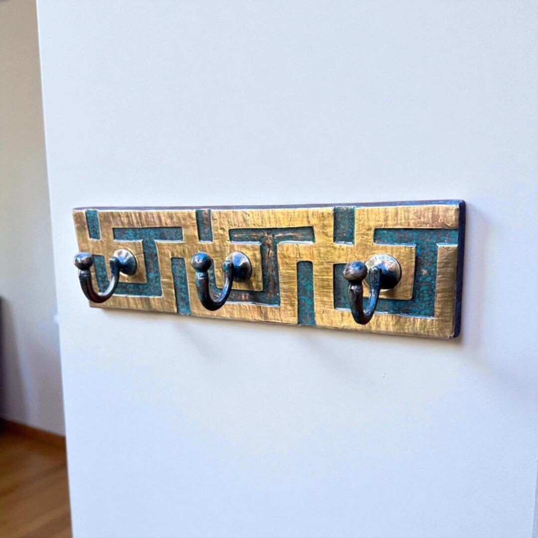 Antique Brass Wall Rack – Copper & Wood Wall Decor for Entryway ...