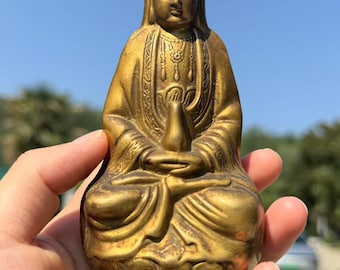 Copper Guan Yin Bodhisattva Statue Goddess of Compassion and Healing Meditating Sculpture Eastern Enlightenment  meditation home ornaments