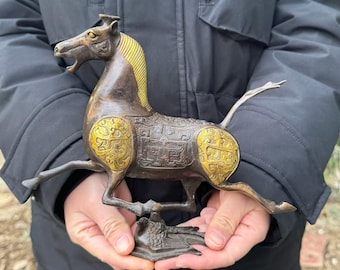 Bronze  Horse Statue ,Feng shui lucky wealth ornaments Zodiac Flying horse Animal Figurine Living Room Home Decorations Opening Gift