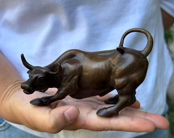 Vintage mini copper Wall Street Bull Statue,Bronze Feng shui  Cow Ox Statue Sculpture,Zodiac Ox Figurine Modern Farmhouse,Modern Home  Decor