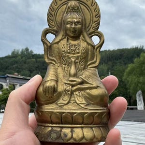 Statua in rame del Bodhisattva Guan Yin, Dea della Compassione e della Guarigione, Scultura in Meditazione, Decorazione per Tempio di Yoga e Meditazione dell&#39;Illuminismo Orientale