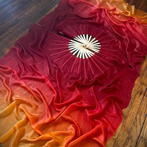 Karneol Seidenschleierfächer • Rot + Gold handgefärbte Habotai Seide • Natürliche Bambusstäbe • Auf Bestellung • Performance Festival Flow Silks