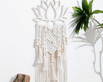 Handmade Lotus Macrame Dream Catcher: Boho Wall Hanging Tapestry