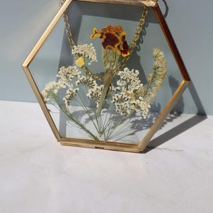 Pressed flowers art Pressed flower frame Dried flowers Botanical wall art Window hangings Flowers decor Wildflower Art Boho Flower Decor