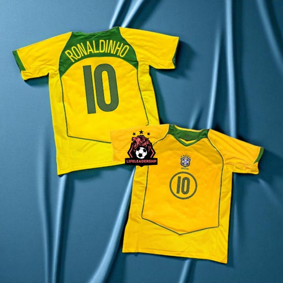 Ronaldinho #10 Brazil Jersey - Etsy Canada