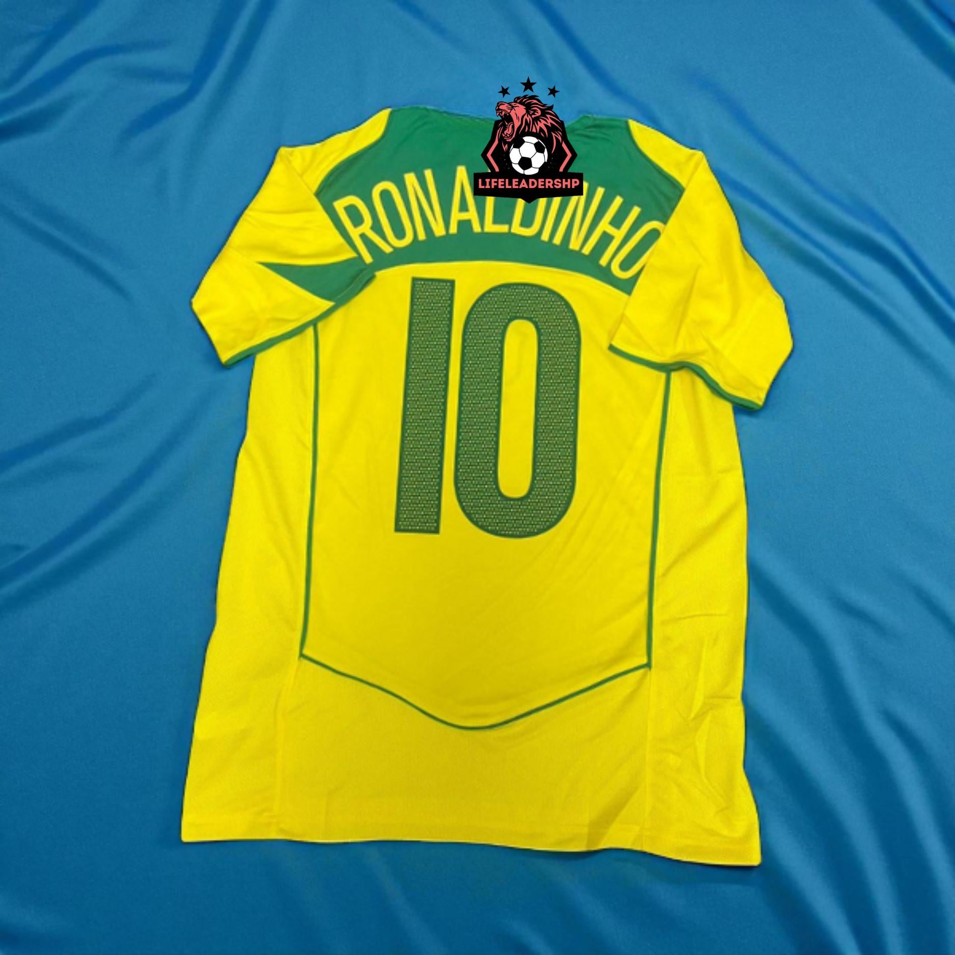 Ronaldinho #10 Brazil Jersey - Etsy Canada