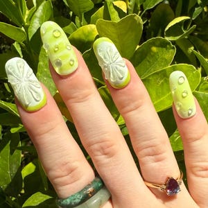 Juicy Fruits: Lime 3-D Presson Nails///Hand Painted/Sculpted Fruit Inspired Nail Set