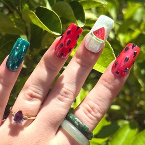 Juicy Fruits: Watermelon 3-D Presson Nails///Hand Painted/Sculpted Fruit Inspired Nail Set