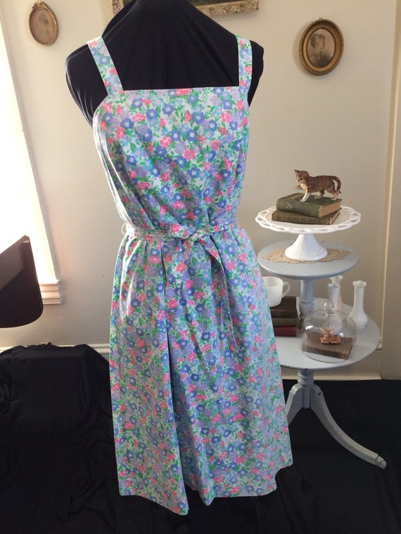 Sweet 50's Floral Sun Dress