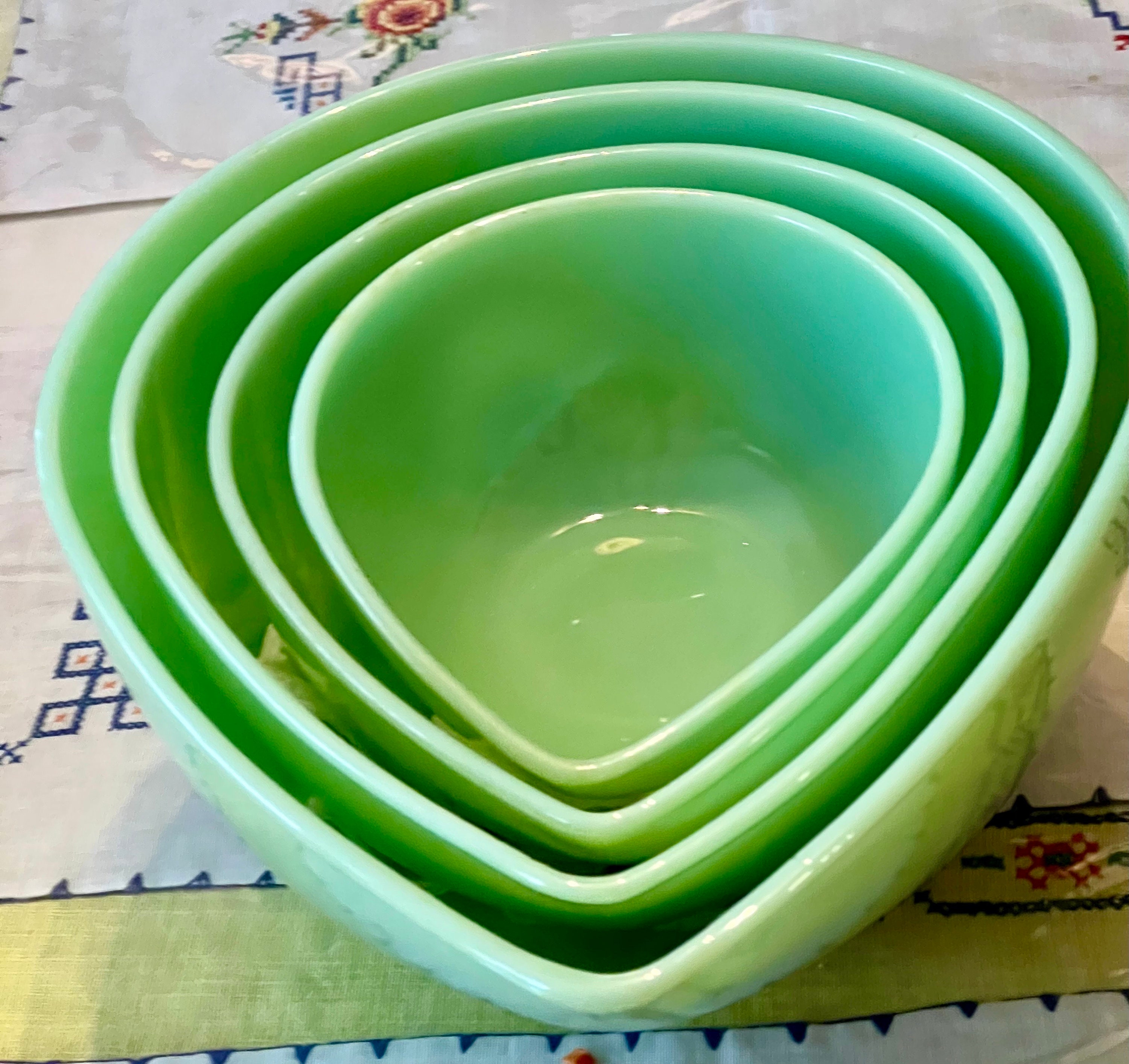 Set of Jadeite Fire King Swedish Tear Drop Mixing Bowls