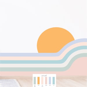 Puede incluir: Una impresi&oacute;n digital de arte de pared que presenta una puesta de sol estilizada con un gran sol naranja y olas en capas de color azul pastel, verde y rosa. La impresi&oacute;n est&aacute; etiquetada como "sweet pastel" e incluye una paleta de colores con los nombres "duck egg", "citrus", "old lace", "petal", "arctic" y "fern".