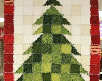 STPQ5 Christmas Tree Rag Quilt Pattern (paper)