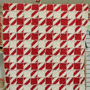 STPQ8 Houndstooth Rag Quilt Pattern (paper)