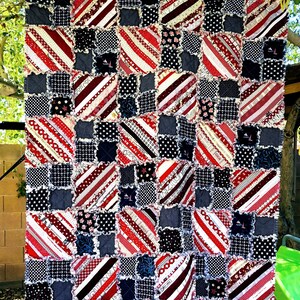 STPQ30pdf Rigdon&#39;s Stars and Stripes Quilt Pattern (PDF)