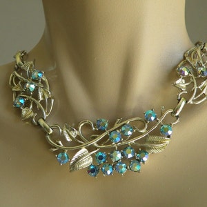 Rhinestone Flower Necklace image 1