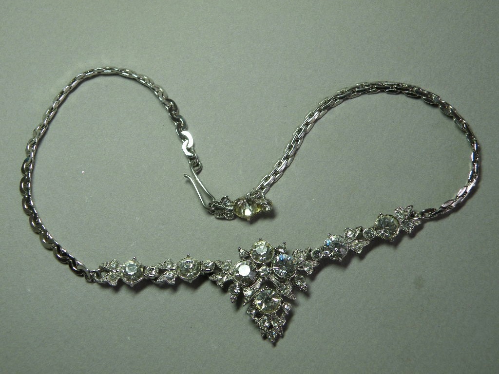 ANCIEN COLLIER EN chute EN CRISTAL DE BOHEME IRISE/VINTAGE/glass