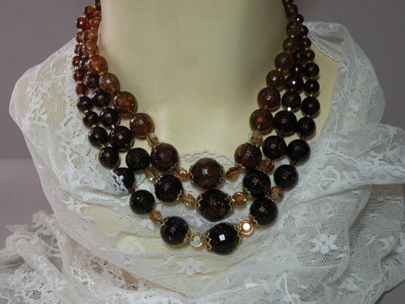 Vintage Amber Glitter Necklace - image 9