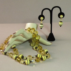 Vintage Bumble Bee Necklace & Earring Set image 1