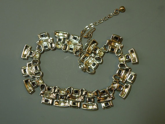 Vintage Jet Iris Necklace - image 4