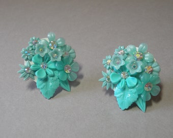 Mint Green Flower Earrings