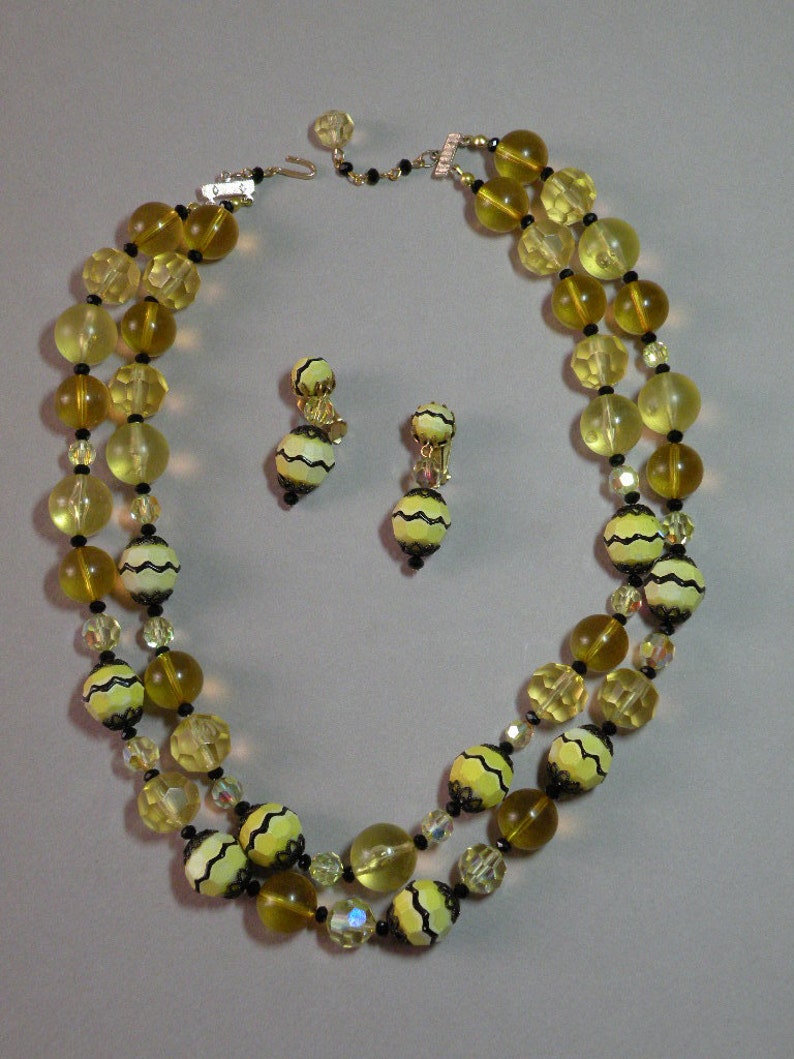 Vintage Bumble Bee Necklace & Earring Set image 2