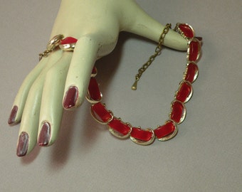 Vintage Cranberry Thermoplastic Necklace