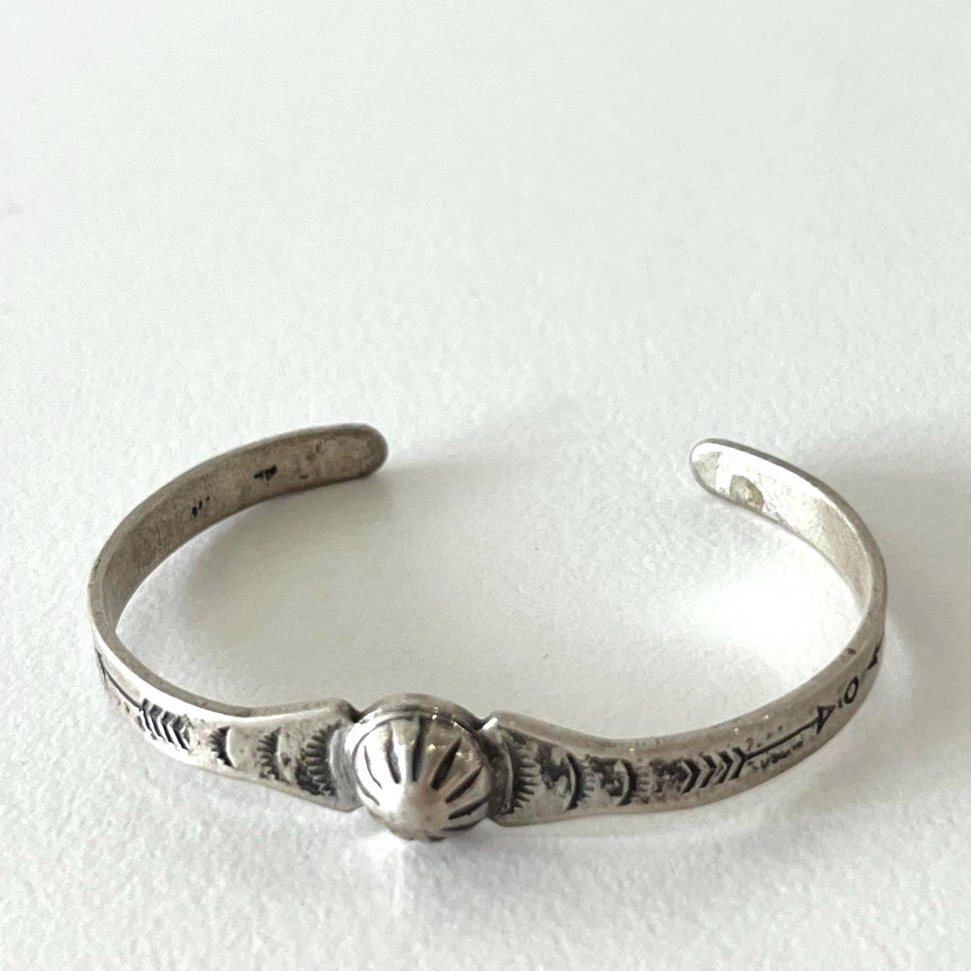 Native American Sterling Silver Pawn Silver Fred Harvey Era Childs Bracelet