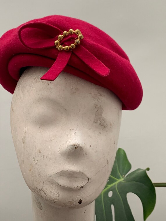 Vintage Hot Pink Wool Beret Hat with Gold Bow