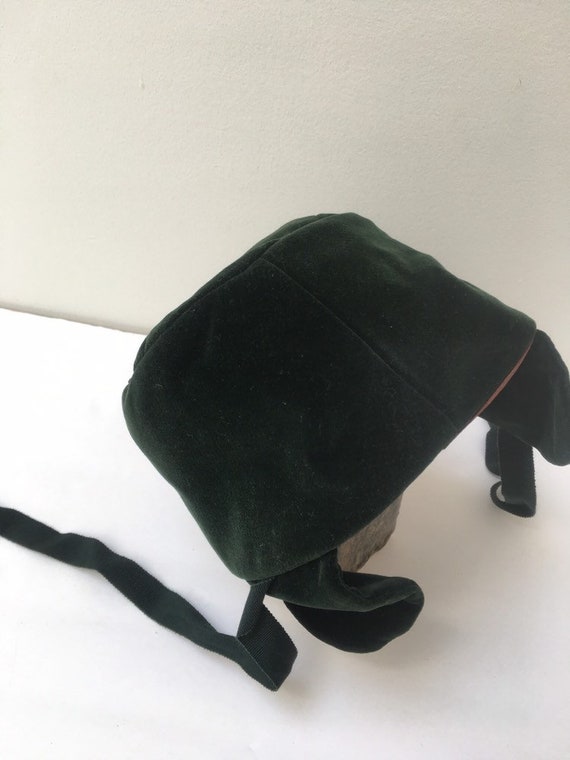 1930s Ladies Green Crushed Velvet Hat Ear Covers A