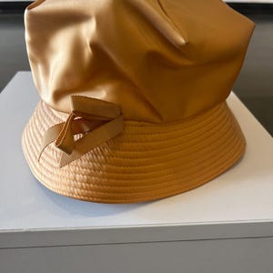 Original Roberta Bernays Vintage 1950s‑60s Straw Hat Tan Woven‎ Bow Union Made Vintage Hat Topper Hat Cream Tone Latte Bronze Rose Roberta  main image 4