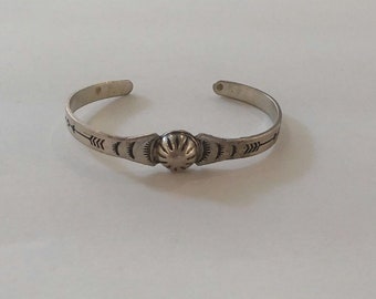 Navajo Harvey Era Sterling Cuff Bracelet Child&#39;s Size