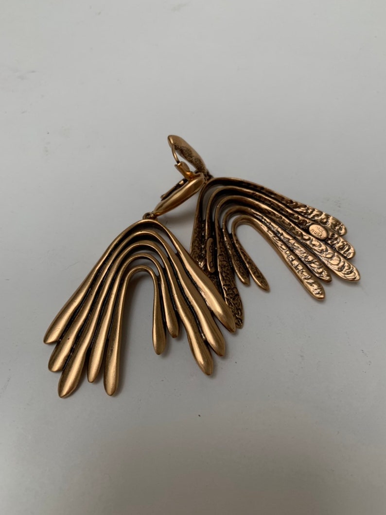 Oscar de la Renta Runway Earrings Designer Chandelier Hooks