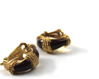 Egyptian Revival Clip Earrings 1990s Fashion Y2K