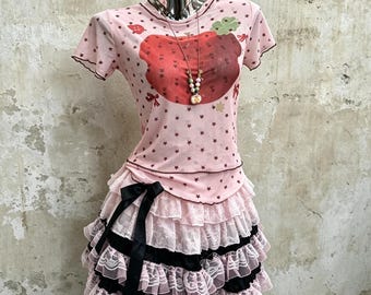 Strawberry Star Print Mesh Short Sleeve Top Pink Black Contrast Lace Tiered Ruffle Mini Skirt 2Pcs Y2K Sweet Goth Coquette Set