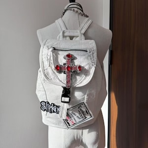 Y2k mignon sac à dos blanc croix rouge à la mode petit sac d'école sac à dos quotidien sac à dos en cuir PU choix cadeau pour sac à dos fille