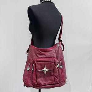 Y2k Unique sac à bandoulière en métal noir sac à main à la mode rouge sac à dos quotidien sac à bandoulière sac d'école cadeau au choix sac messager unisexe