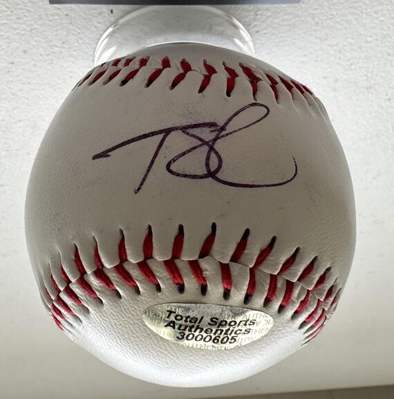 か*ん様 ドジャース　タイラーグラスノー　直筆サインボール タリック・スクーバル直筆サイン入りデトロイト・タイガース