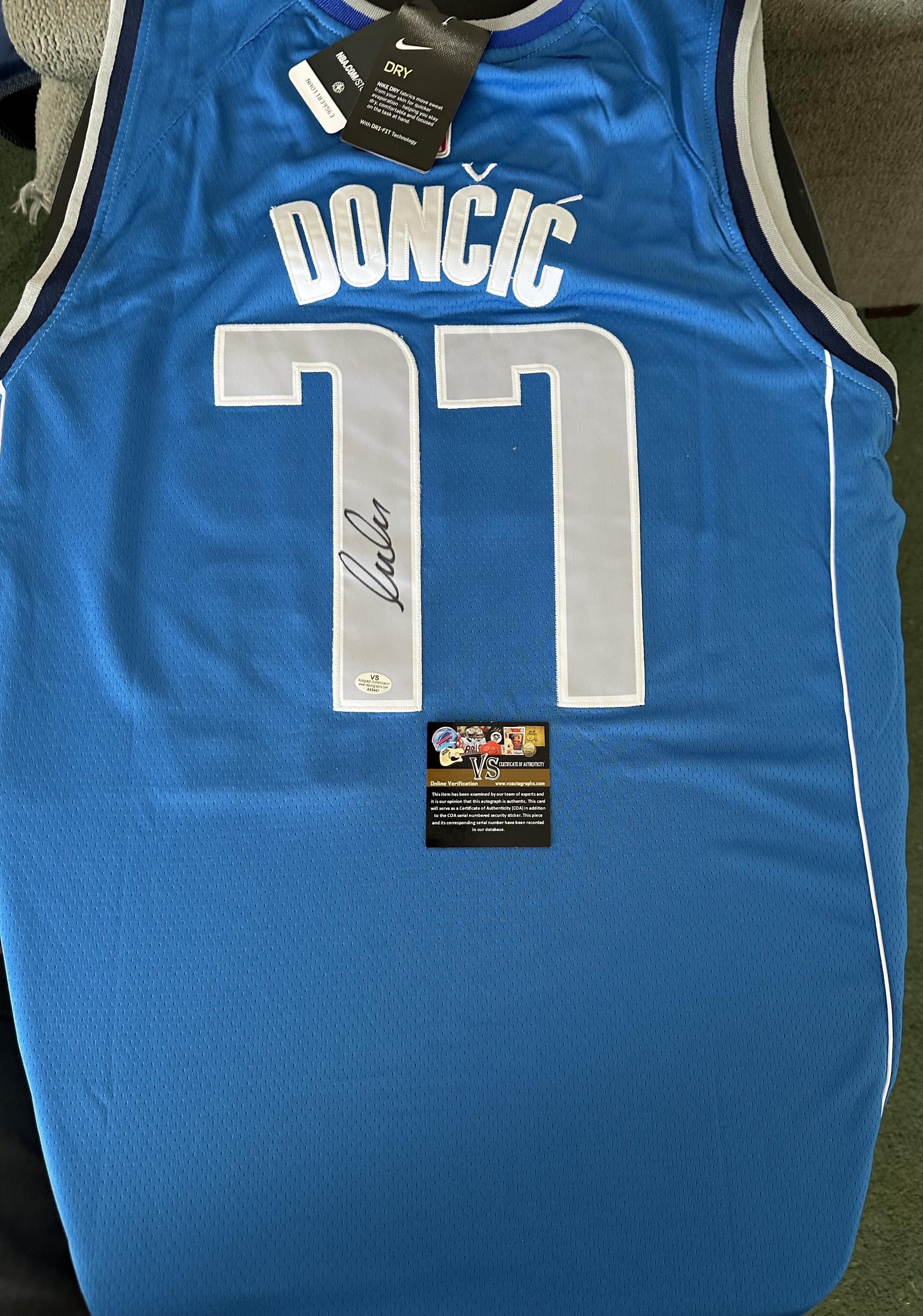 Luka Doncic Signed Jersey - Etsy