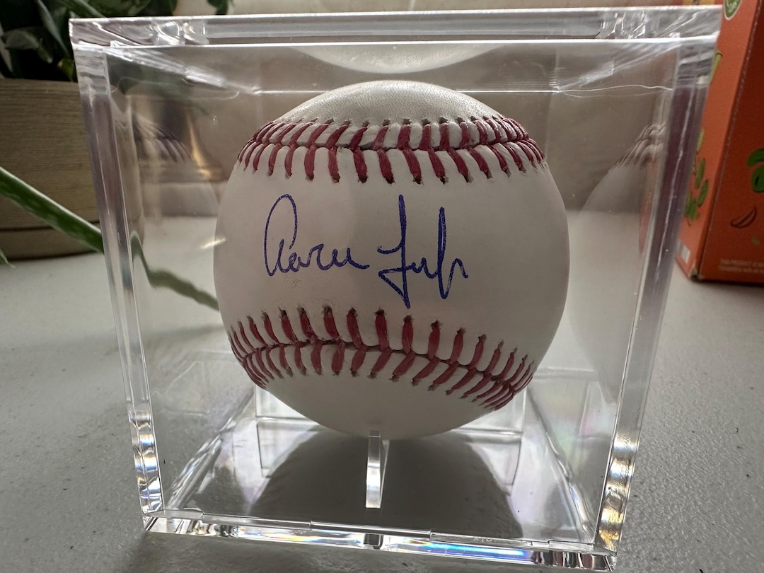 Aaron Judge Signed New York Yankees Autographed Rawlings Baseball