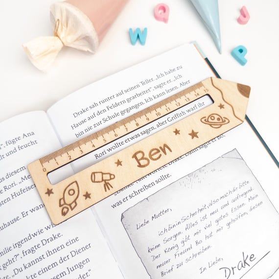 Personalisierte Lesehilfe mit Lineal – Geschenk zur Einschulung und perfekte Füllung für die Schultüte