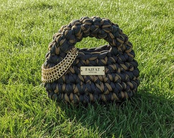 Gros sac en tricot avec chaîne en or, sac à main en laine de t-shirt, sac à main tissé luxueux avec poignée sur le dessus, fourre-tout épais, cadeau unique pour elle