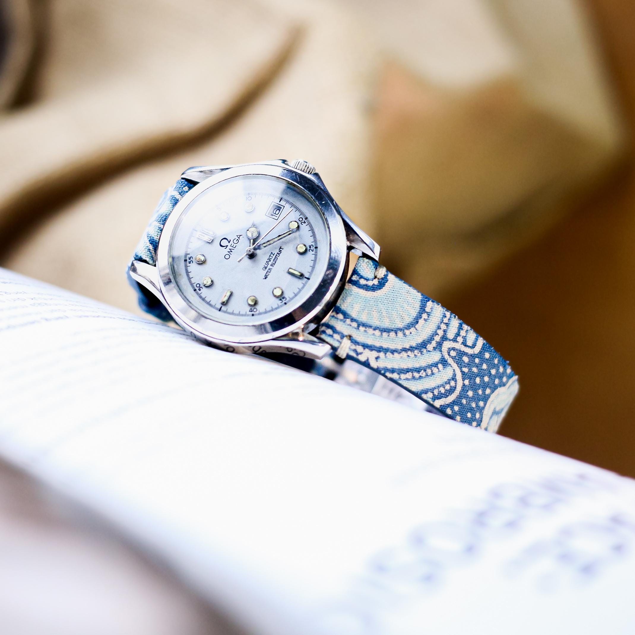 The division watch - Etsy 日本