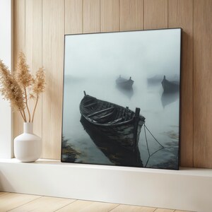 Pintura en lienzo de un barco en un lago brumoso, arte mural minimalista, decoración de pared de barco vintage, póster de océano oscuro, obra de arte náutico rústico, regalo perfecto