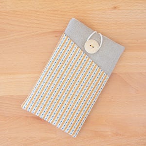 Padded iPhone Sleeve: Cotton Phone Case with Pocket