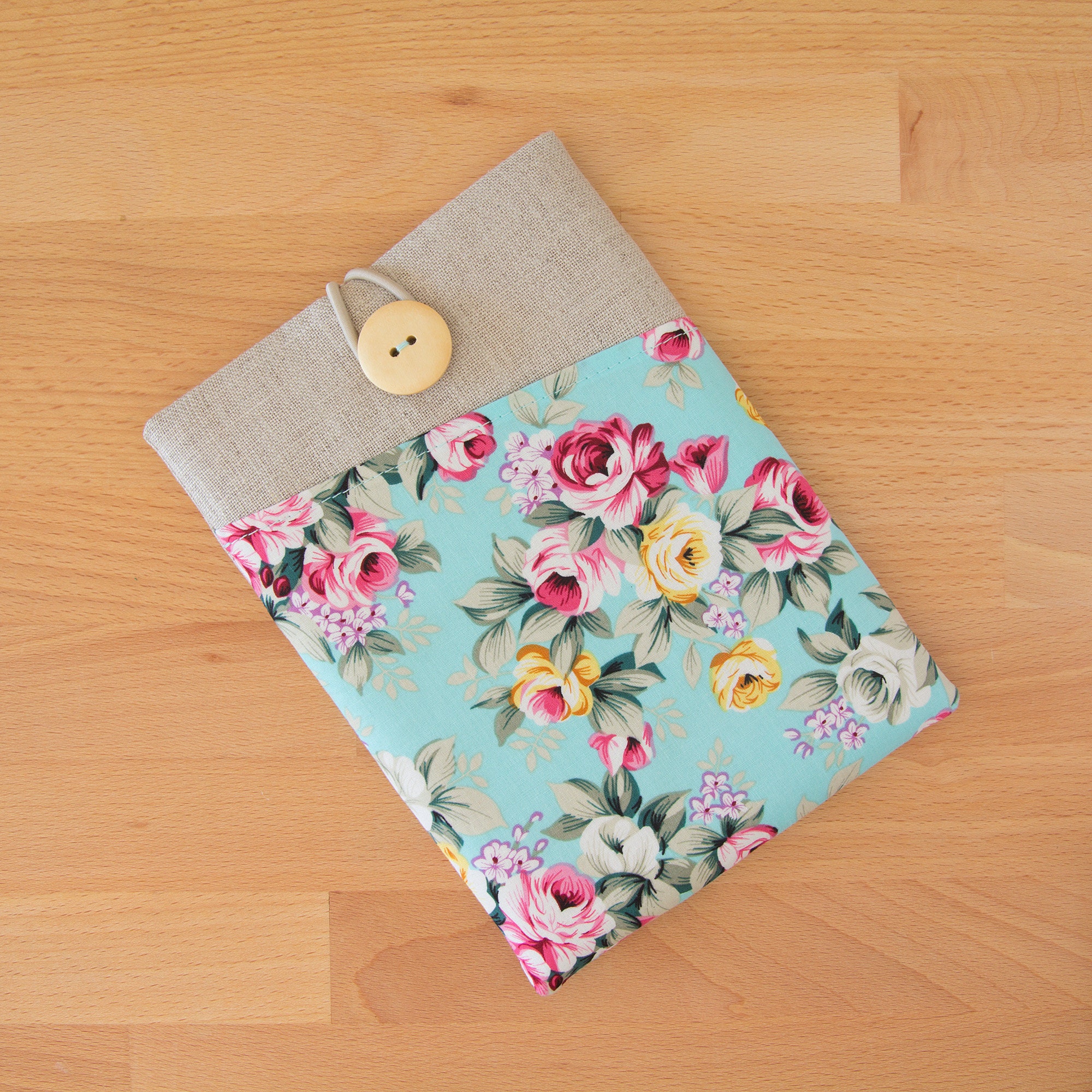 Floral Kindle Case: Padded Cotton Linen eBook Reader Sleeve