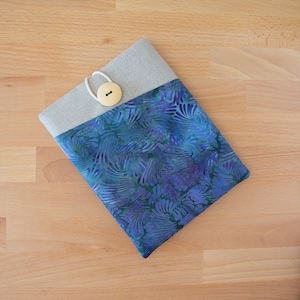 Kindle Oasis case, Kobo Sage case, Kobo Libra 2 case, Kindle Paperwhite 2021 case, Kobo Nia, Kobo Libra Colour case, Kobo Clara cover, batik