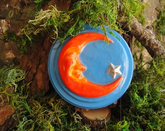 Moon and stars, Love you to the moon and back, moon plaque, moon phases, plaque, man in the moon, moon face, gardener gift, garden plaque