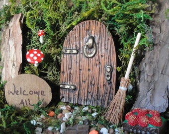 Fairy door outdoor, fairy garden kit, fairy doors and windows, fairy door set, fairy door accessories, fairy door tree, minatures