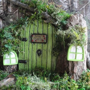 1pc Fairy Tale Door Tree Opening, Garden Creative Retro Door