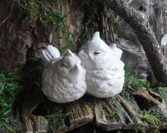 Red, Green and White Cardinal birds for displays or events. Cake toppers, Fairy gardens, centre table displays.